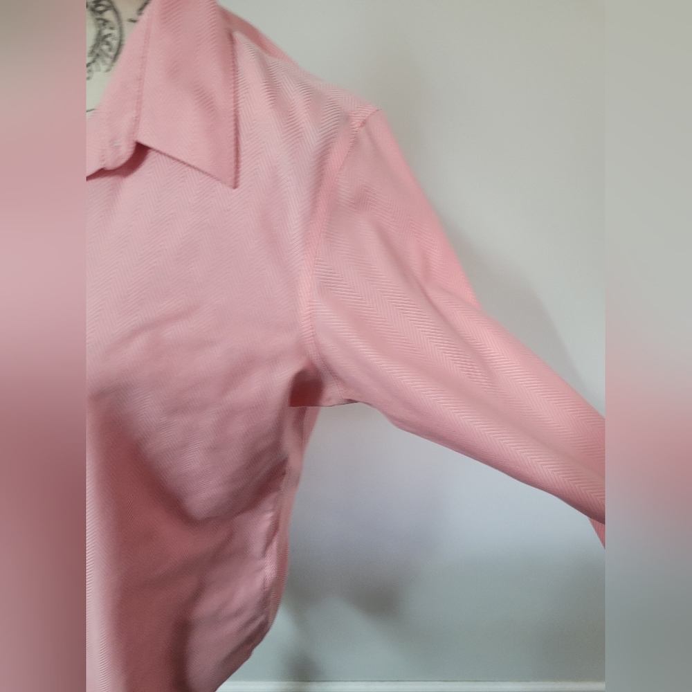 Liz Claiborne pink herringbone pattern, no iron Oxford shirt in size 10 - Picture 5 of 12